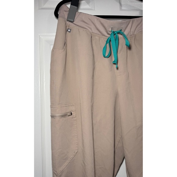FIGS Scrub Zamora Jogger Pants Womens XXL Tan Khaki Nursing Medical Healthcare - Picture 2 of 8